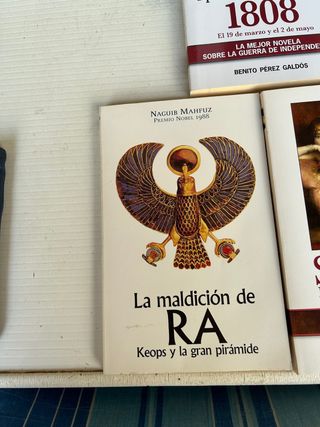 diferentes libros de Historia