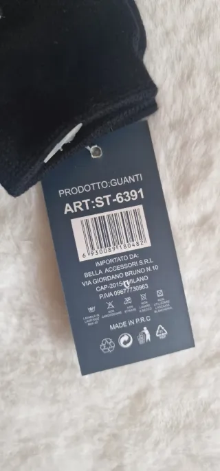 Guanti a muffola con gattini