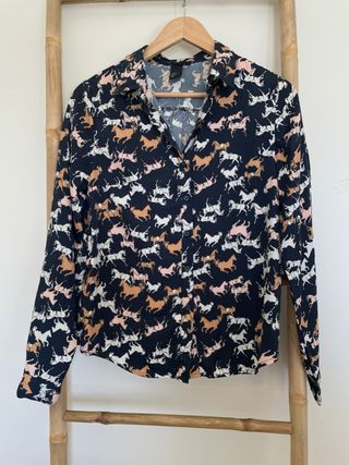 Camisa H&M Estampado Caballos