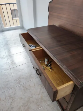 Cómoda y Mesitas Vintage Madera (regalo cabecero)