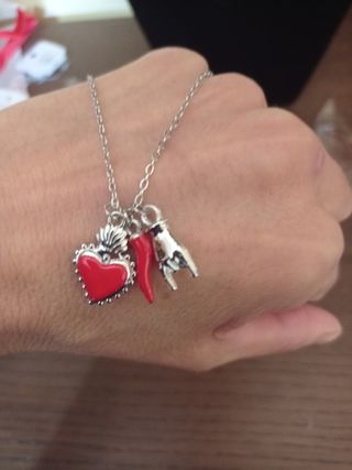 Collana portafortuna cuore e peperoncino
