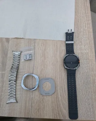 Samsung Galaxy Watch Ultra Caja y Correa