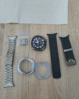 Samsung Galaxy Watch Ultra Caja y Correa