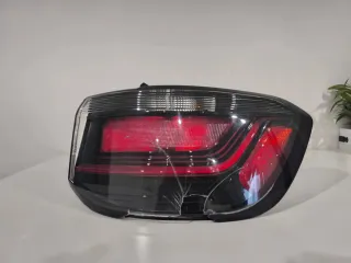 Faro Trasero Derecho Jeep Compass