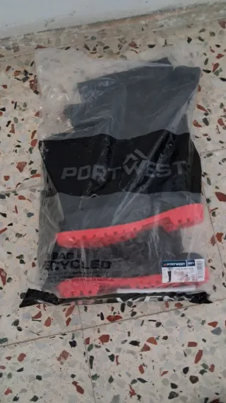 Botas de vadeo seguridad negras y rojas