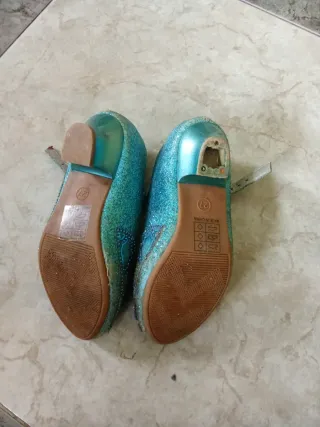 Zapatos de tacón Elsa brillantes