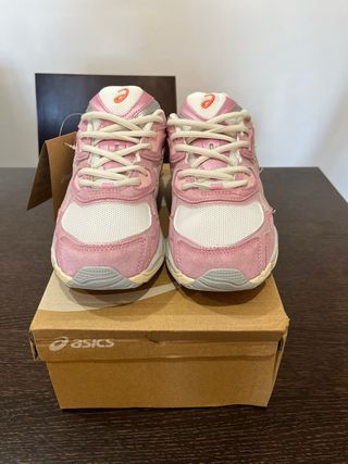 Asics Gel NYC rosas y blancas