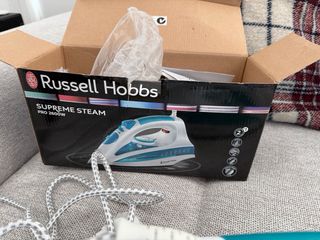Plancha Russell Hobbs Supreme Steam Pro 2600W