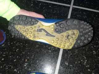 Scarpini da calcio Joma blu e gialli