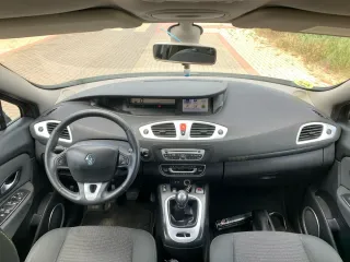Renault Scenic 2010