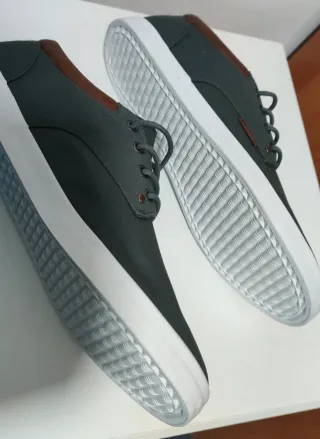 Zapatillas Pier One grises y marrones