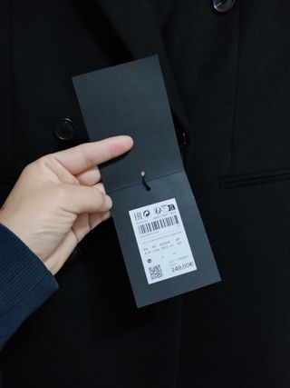 Abrigo doble botonadura 100% lana Massimo Dutti.