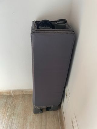 Cuna de viaje plegable