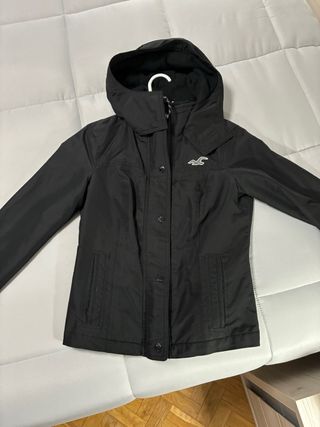 Abrigo Hollister Negro Mujer