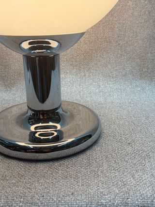 Lámpara Vintage Bola Blanca Metal