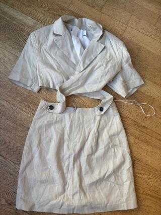 Conjunto top y falda S beige nuevo