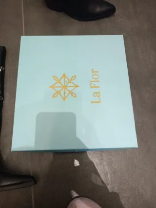 Stivali La Flor neri con borchiette in metallo