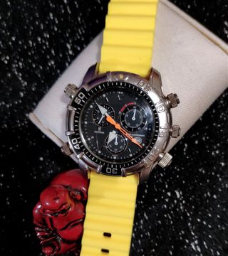 Festina Cronógrafo Negro y Amarillo
