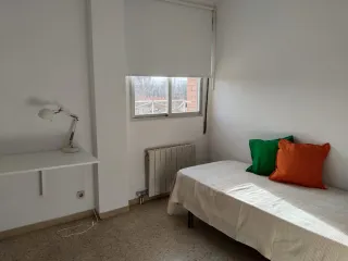 Piso alquiler de temporada Girona