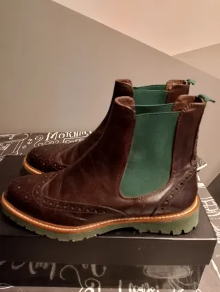 Stivaletti in vera pelle lavorazione inglese