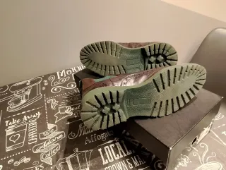 Stivaletti in vera pelle lavorazione inglese