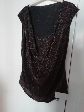Blusa sin manga negro/dorado Talla 44