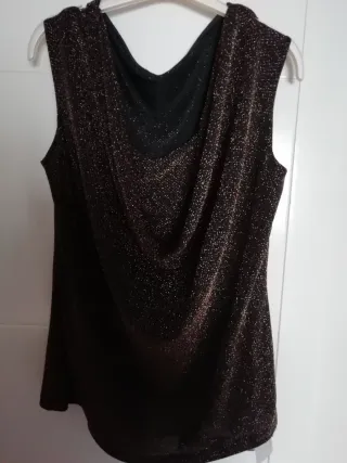 Blusa sin manga negro/dorado Talla 44