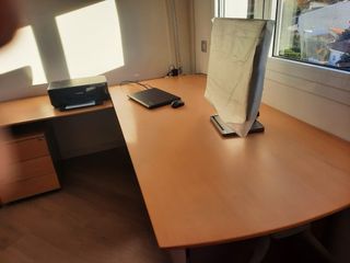 Mesa de despacho L + buc