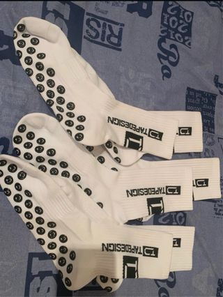 Calcetines blancos TapeDesign con agarre