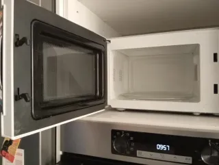 Microondas Jocel 20L