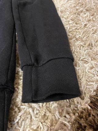 Felpa Pyrex nera con stampa 92