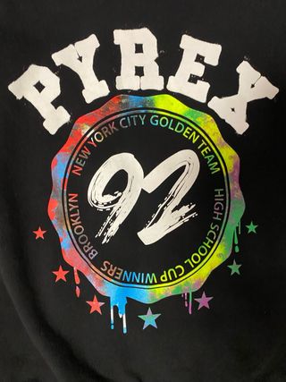 Felpa Pyrex nera con stampa 92