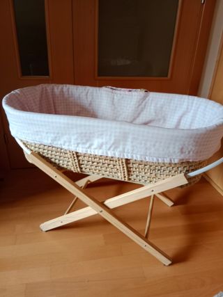 Moisés para bebé de mimbre