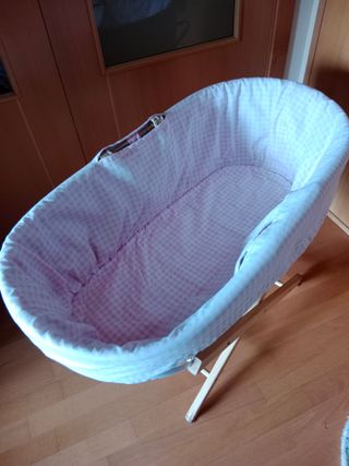 Moisés para bebé de mimbre