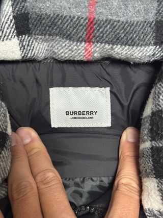 Abrigo Burberry Negro Multicolor