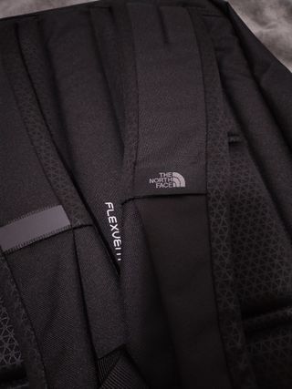 Mochila The North Face Jester Negra