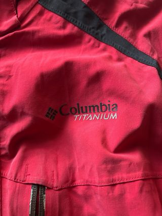 Chaqueta Columbia Titanium Roja Talla XL