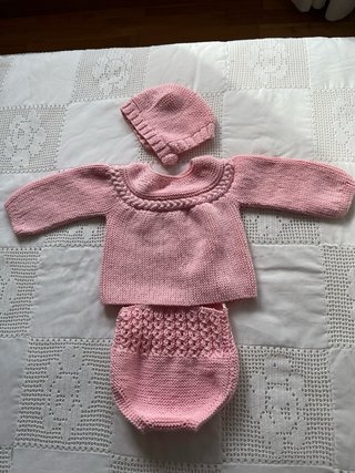Conjunto bebé: Jersey y 2 capotas rosa