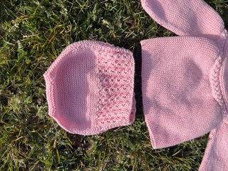 Conjunto bebé: Jersey y 2 capotas rosa