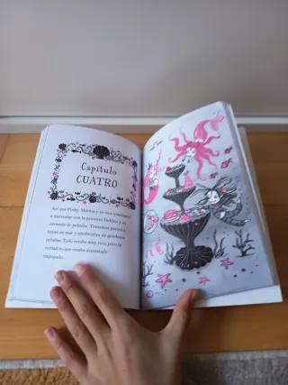 Isadora Moon va de excursion / Isadora Moon Goe...