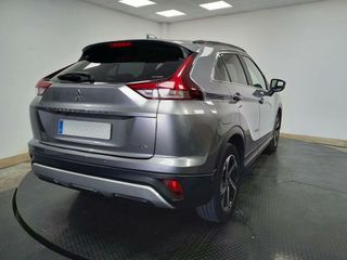 Mitsubishi Eclipse CROSS PHEV KAITEKI 4