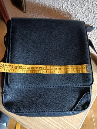 Bolso de caballero negro