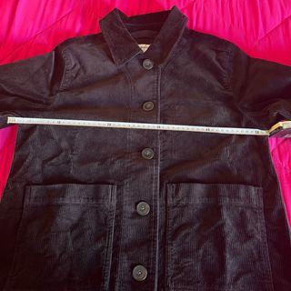 Chaqueta de pana negra