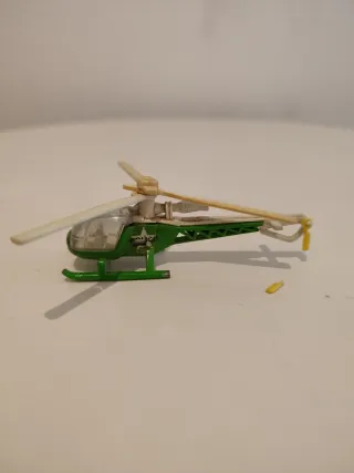 Lote avión y dos helicópteros juguete vintage