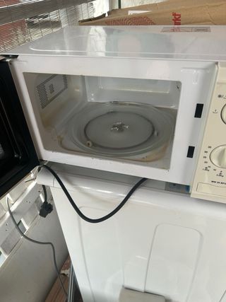 Microondas Teka MW 20 BFG