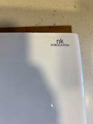 Lavabo de baño de porcelana blanco