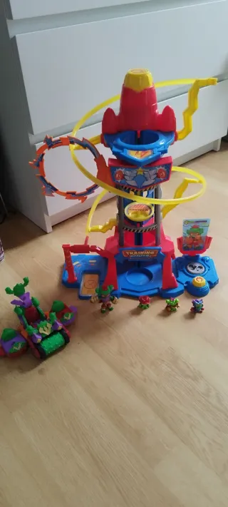 Superthings Base de Entrenamiento + Spike Roller C