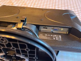 Pantalla HP y Teclado USB Negro