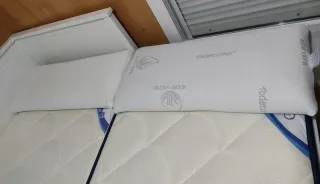 2 colchones+2 sábanas+2 almohadas+ 1 cubrecolchón