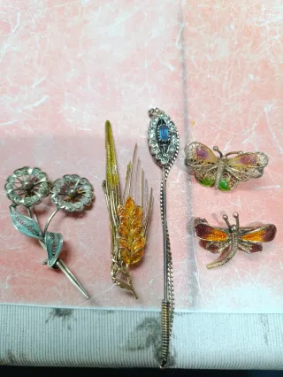 Lotto 5 spille in argento